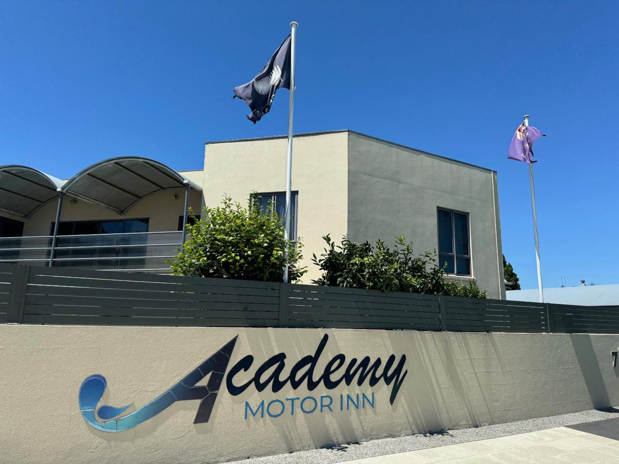 Academy Motor Inn Tauranga Buitenkant foto