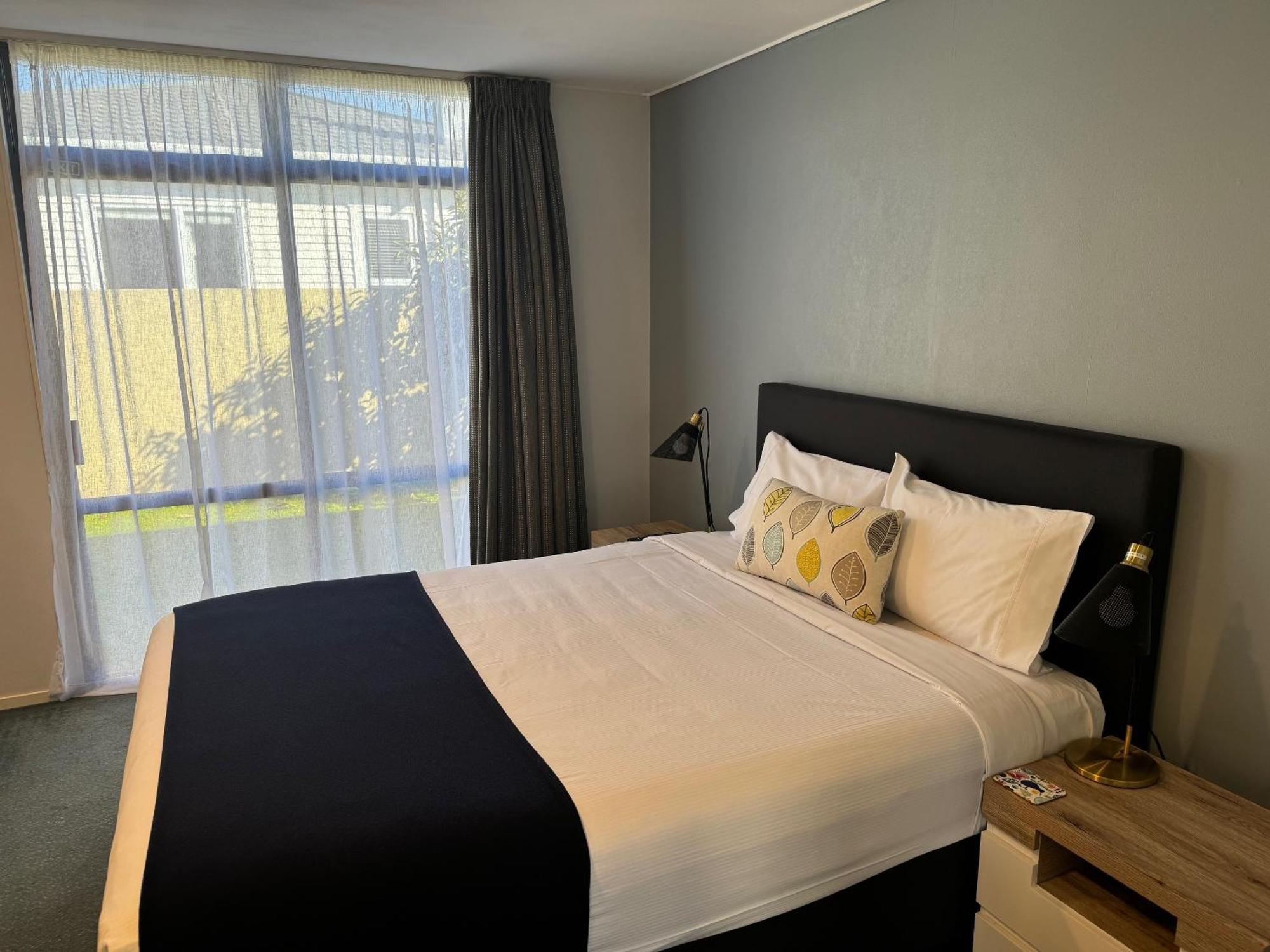 Academy Motor Inn Tauranga Buitenkant foto