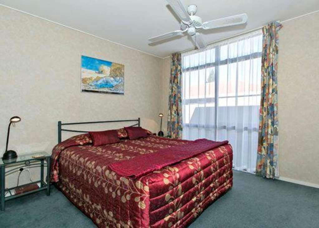 Academy Motor Inn Tauranga Kamer foto