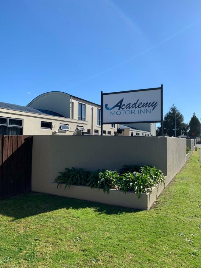 Academy Motor Inn Tauranga Buitenkant foto